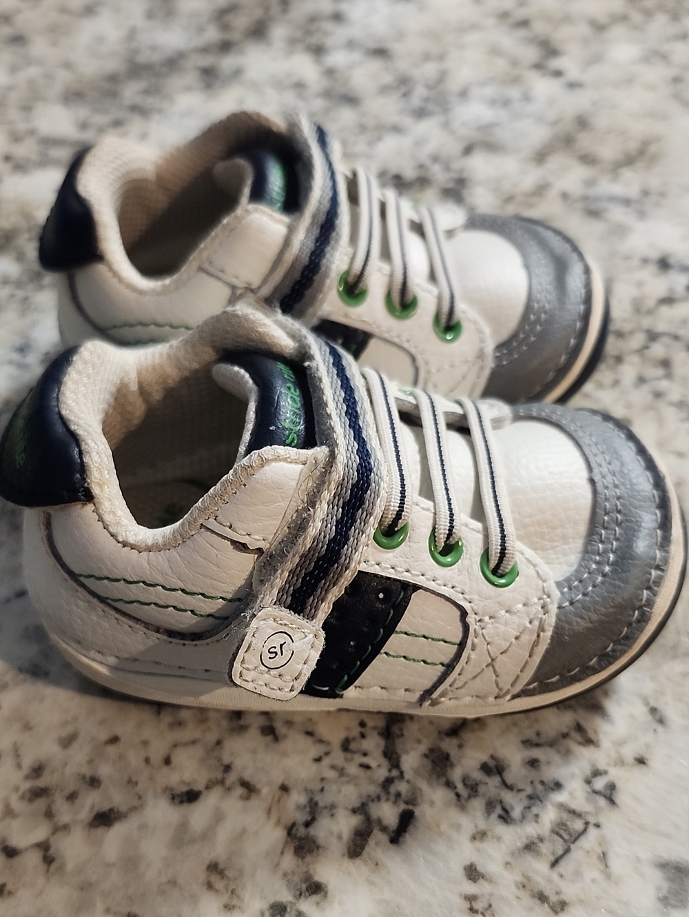 Stride Rite Baby Shoes - Picture 4 of 10